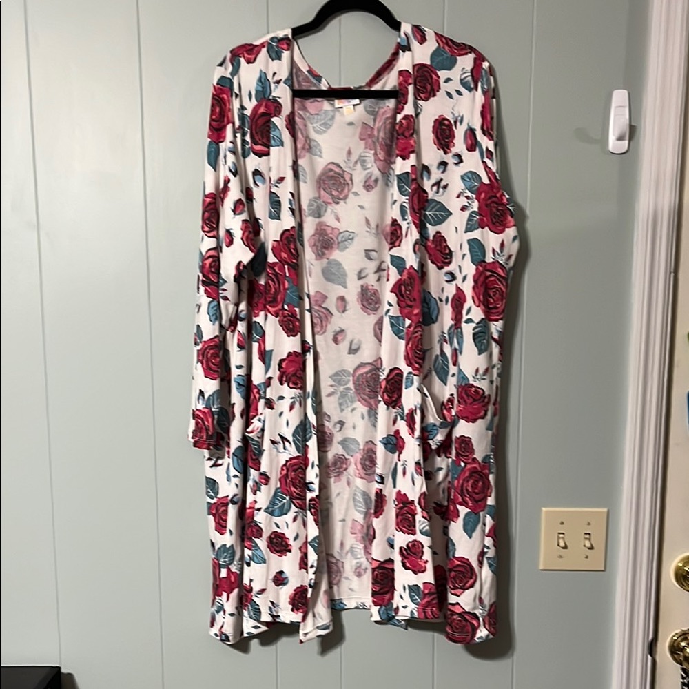 LuLaRoe 3XL Rose pattern Cardigan